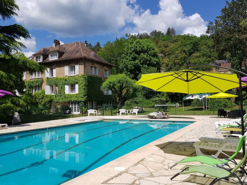 Le Menestrel -1 estrelas em Les Eyzies-de-Tayac-Sireuil