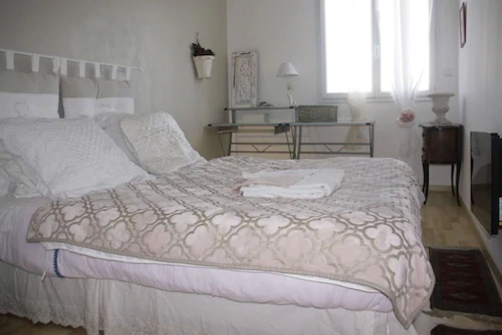 Les petits déjeuners de flo -1 estrelas em Nozay