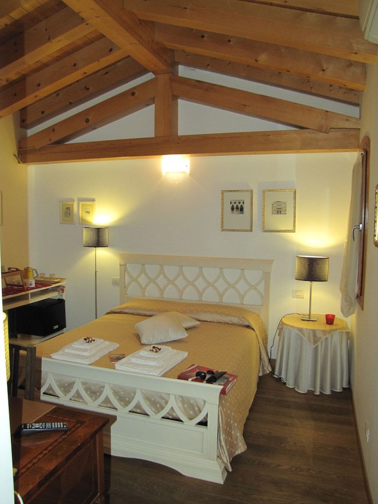 Al Piccolo Clarin -1 étoiles à Mestre