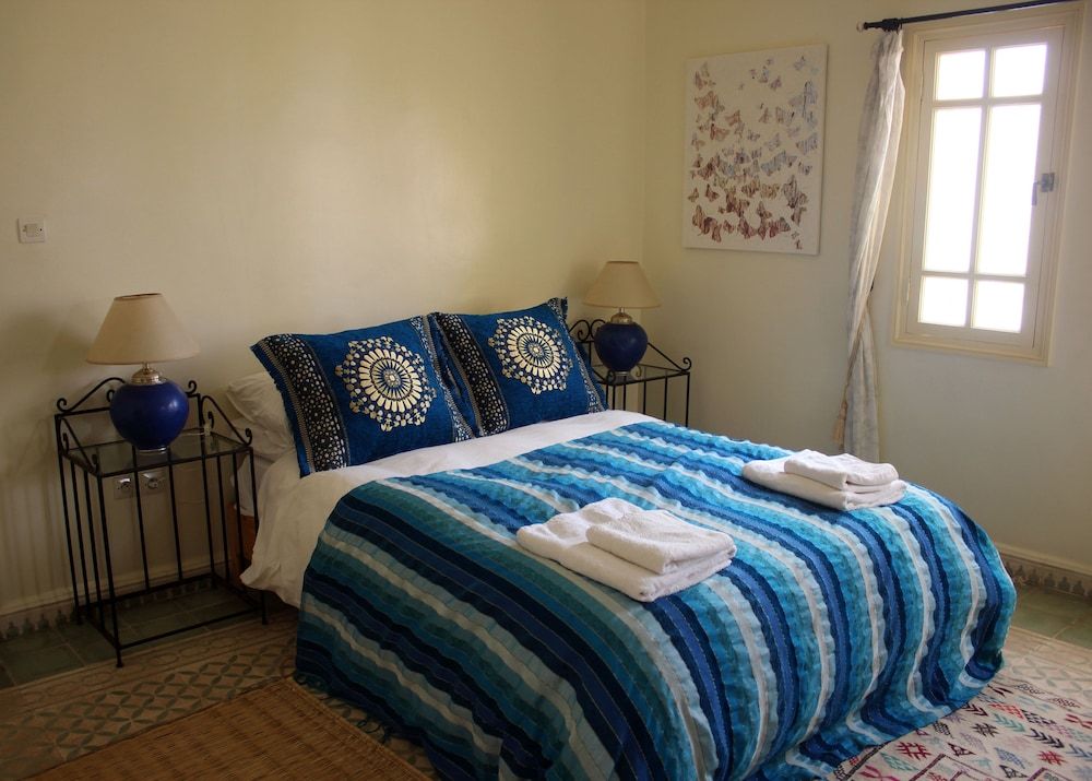 Tifawin Home & Garden -1 estrelas em Mirleft