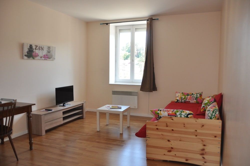 Appart Hotel de France 2 estrelas em La Tour-du-Pin