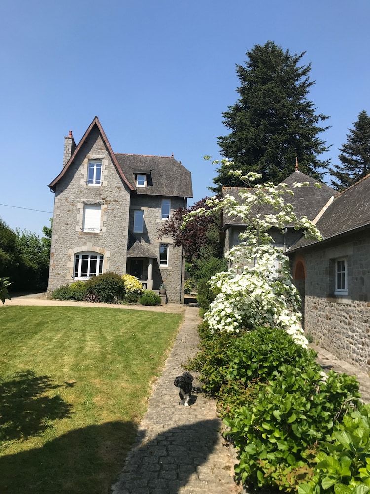 Le Clos Saint-Brice -1 estrelas em Les Portes du Coglais