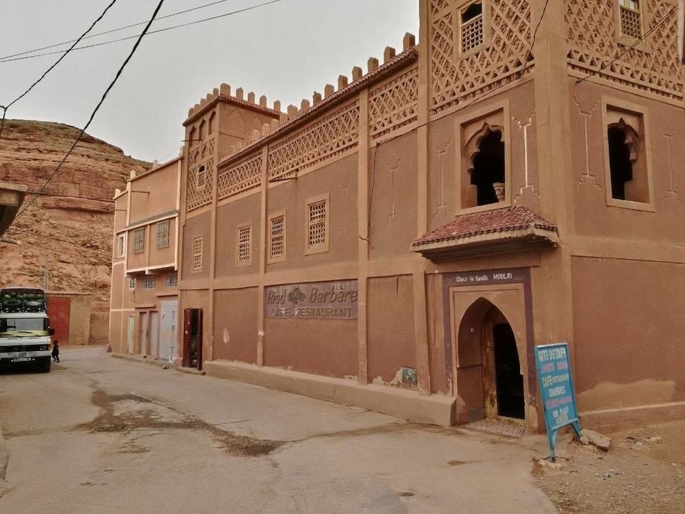 Riad Berbèber Boutaghrar -1 estrelas em Bou Tharar