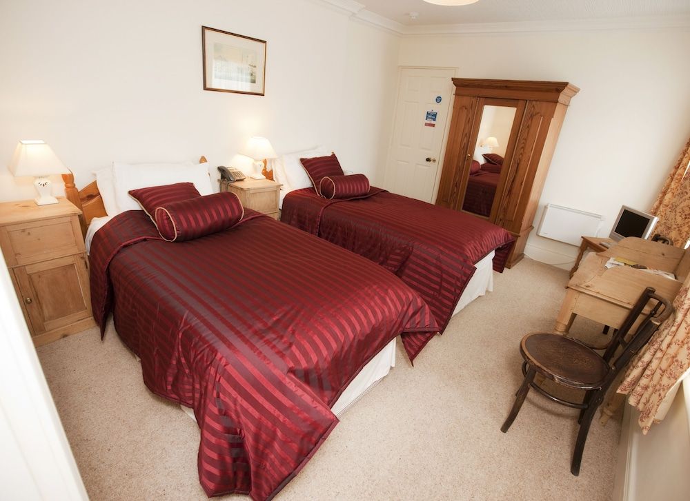 Dufferin Coaching Inn & Hall 3