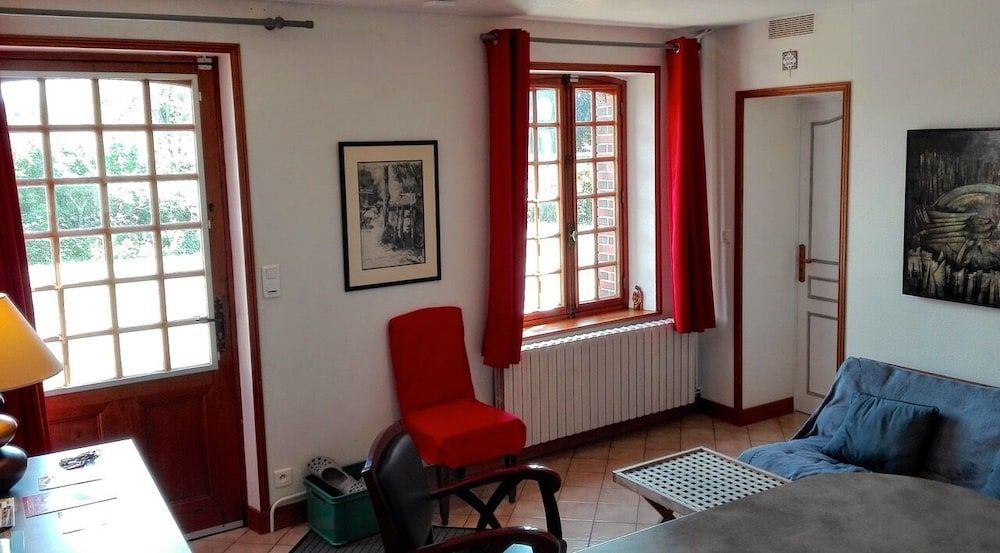 La Longère aux Volets Rouges 2