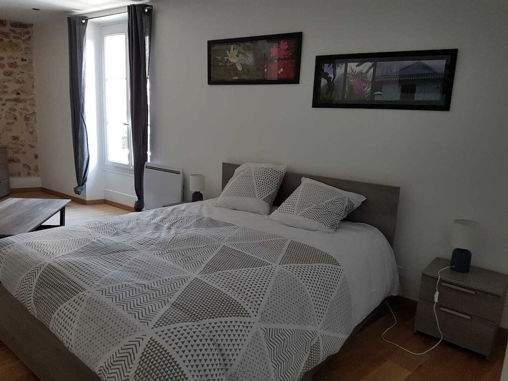 Les chambres d'Orsay -1 estrelas em Orsay