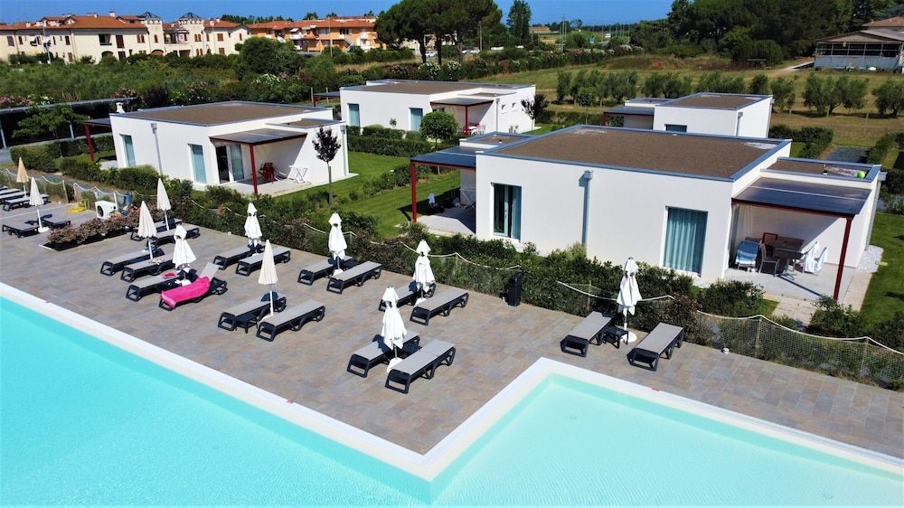 Vada Village -1 estrelas em Vada