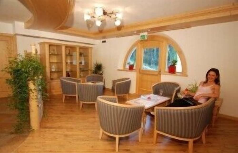 Gaia Wellness Residence Hotel 2