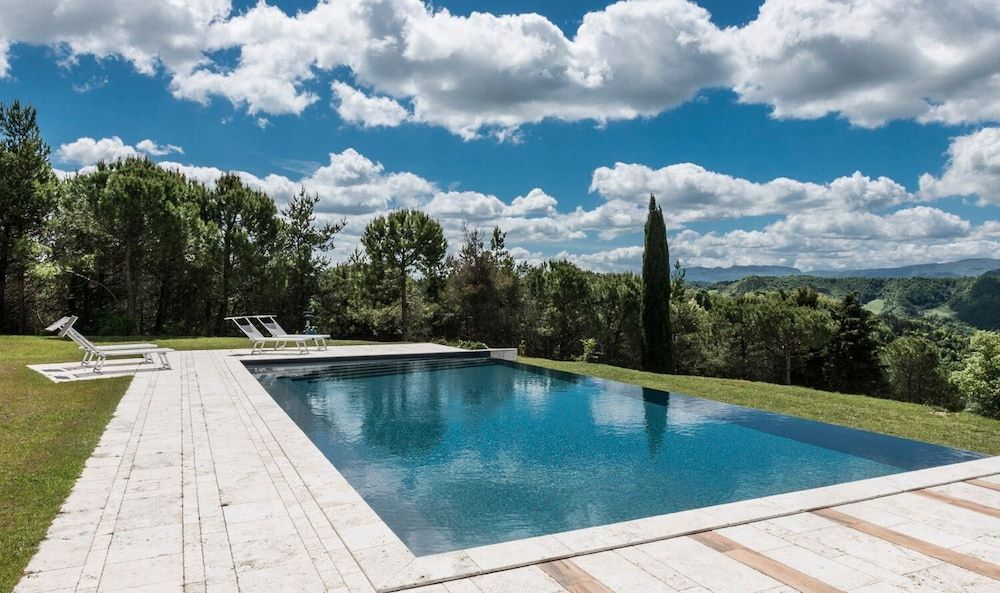 Il Pavone Errante -1 estrelas em Ciola