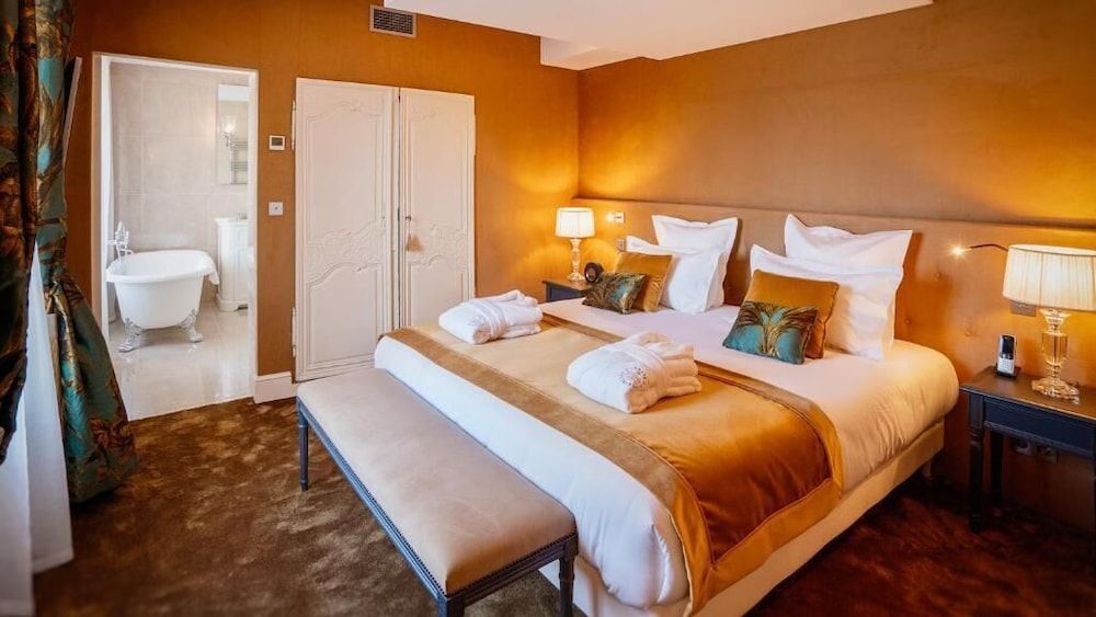 Abbaye de Villeneuve 4 estrelas em Les Sorinières