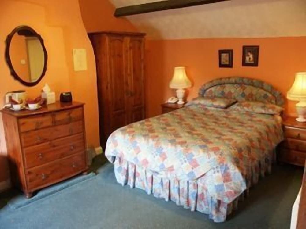 The Blacksmiths Arms 2