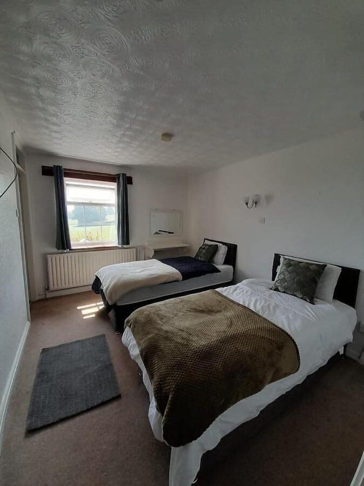 Ty Dderw Country Inn 3