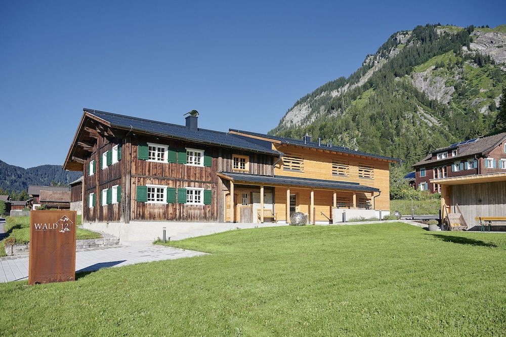 Wald 12 Ferien- und Seminarhaus -1 estrelas em Wald am Arlberg