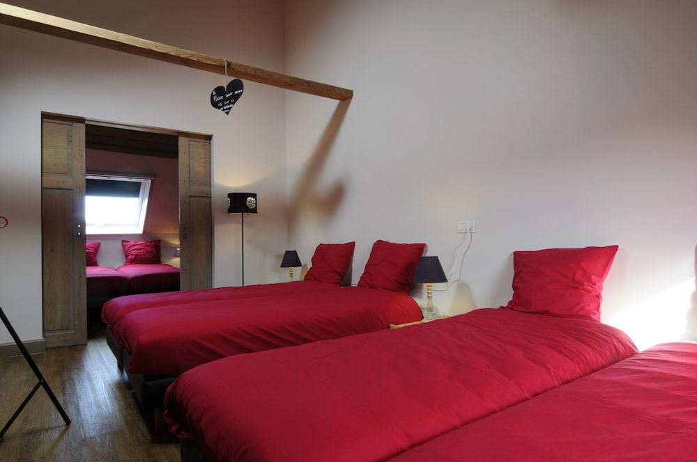 't Oud gemeentehuis Poelkapelle 3