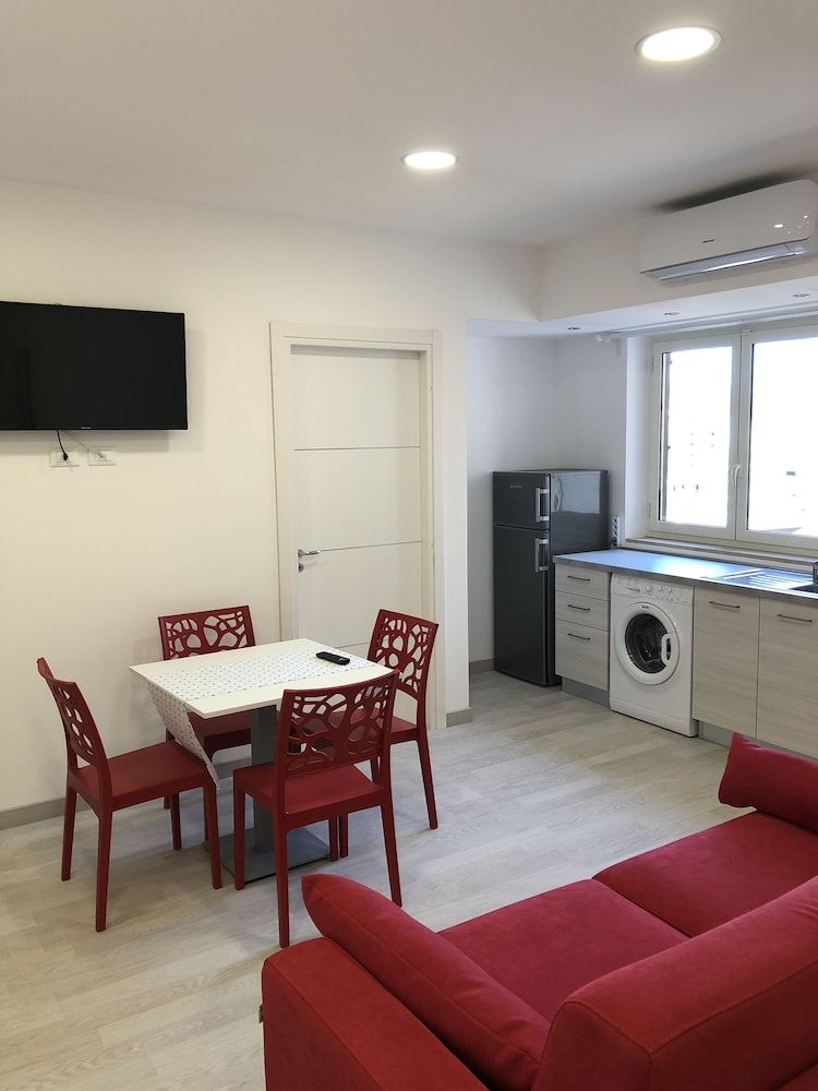 Attico Lady D -1 estrelas em Paola