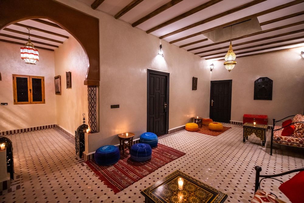 Riad Les Jardins De Merzouga -1 stelle a Merzouga
