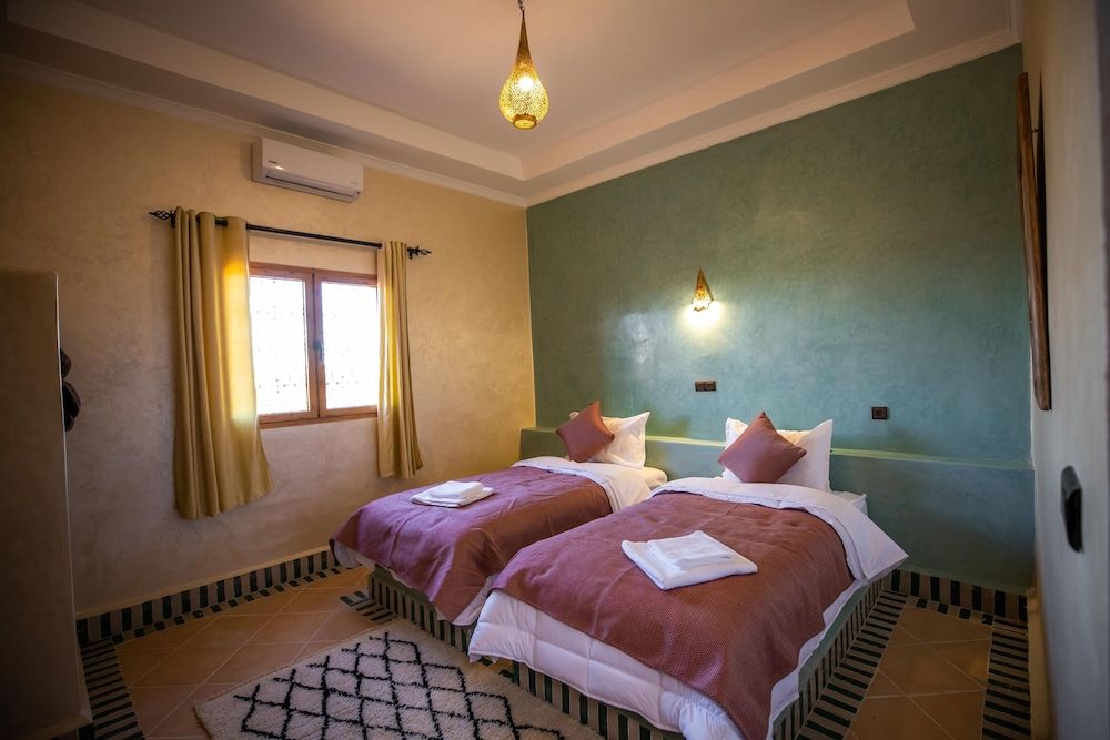 Riad Les Jardins De Merzouga 3