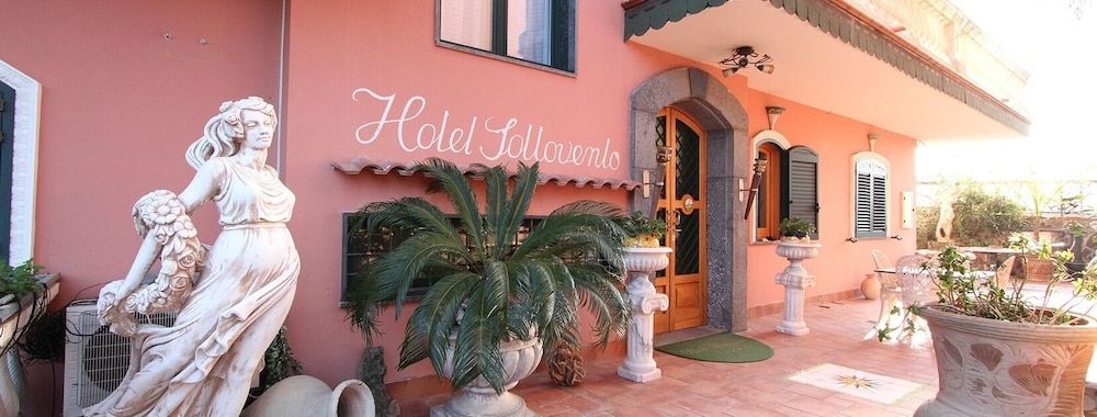 Hotel Sottovento 3 estrelas em Sant'Egidio del Monte Albino