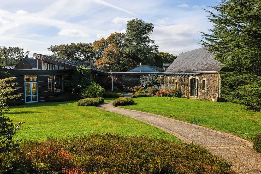 Logis Hotel Le Keréden -1 estrelas em Locarn