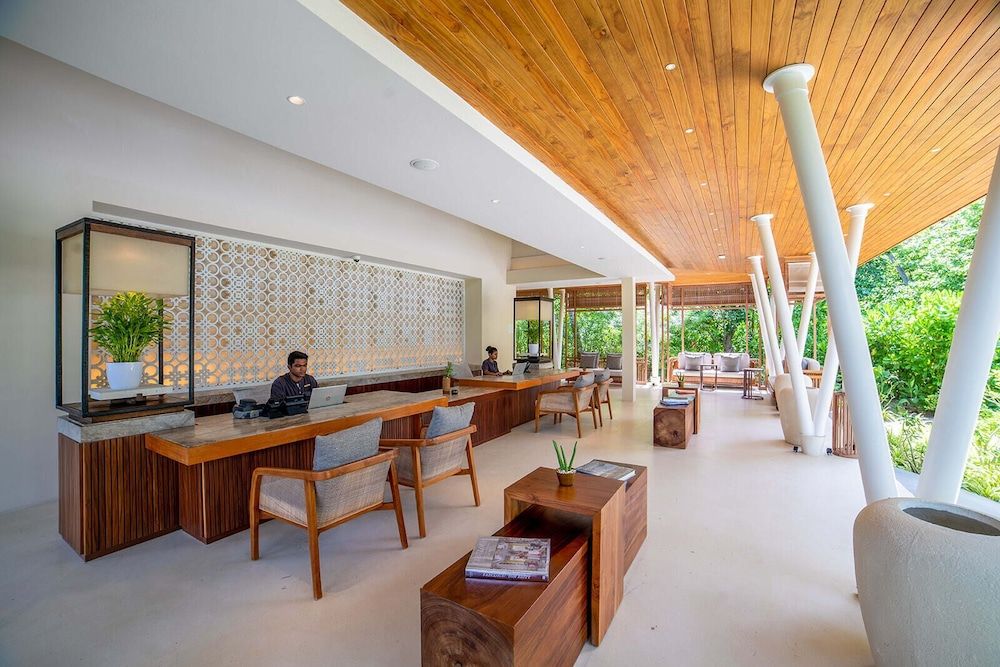 Kuda Villingili Maldives, Free Return Transfers 03 nights & above 2