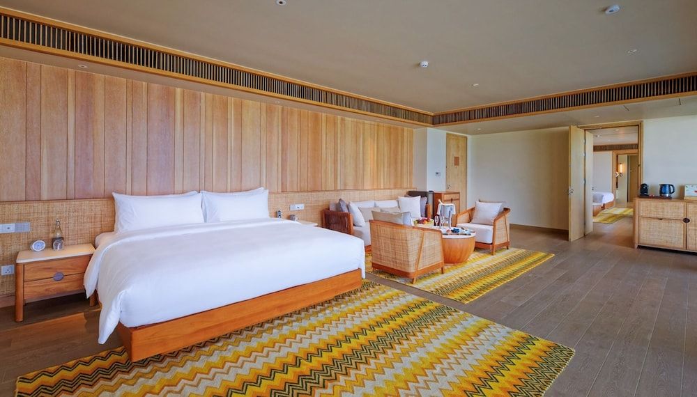 Kuda Villingili Maldives, Free Return Transfers 03 nights & above 3