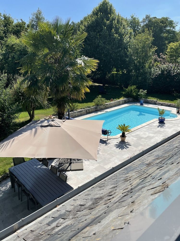 Villa Cassandre -1 estrelas em Esvres