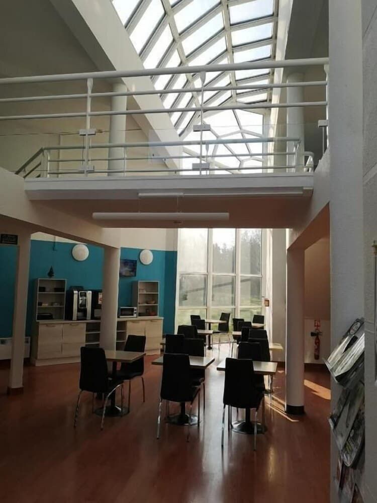 Hotel Mervil Airport -1 estrelas em Merville