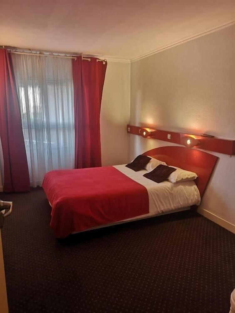 Hotel Mervil Airport 2