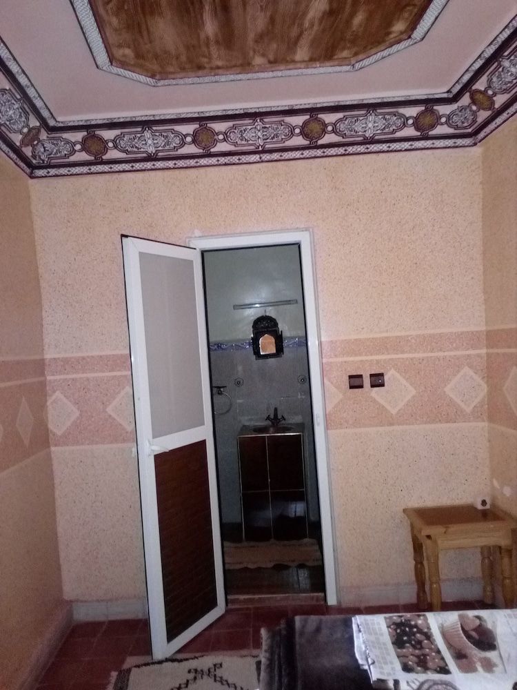 Room in Guest Room - Gîte Tawada - Happy Valley - Room for 4 People 3