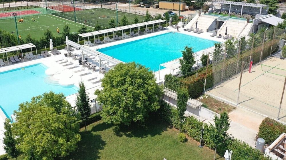 Kairos Resort 4 estrelas em Piedimonte San Germano