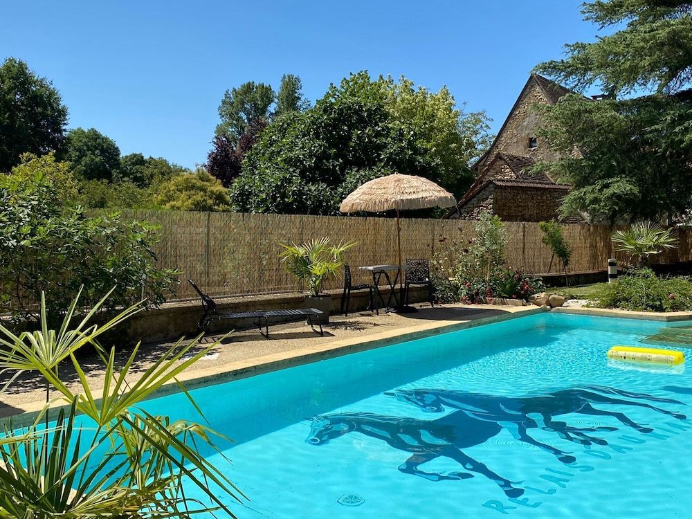 Auberge du relais d Auniac 1 estrelas em Anglars-Nozac