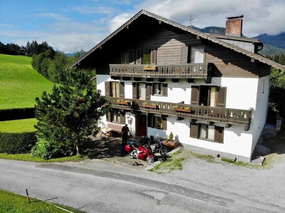 Sonneck Frühstückspension -1 estrelas em Pfarrwerfen