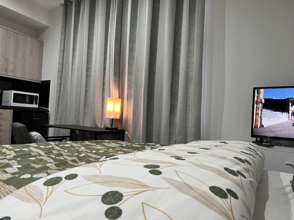 Entire Studio apartment - London 4 estrelas em Ealing