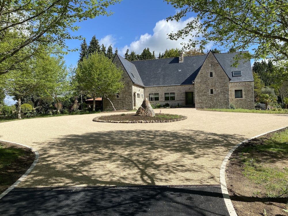 Domaine de Montloue -1 estrelas em Mellac