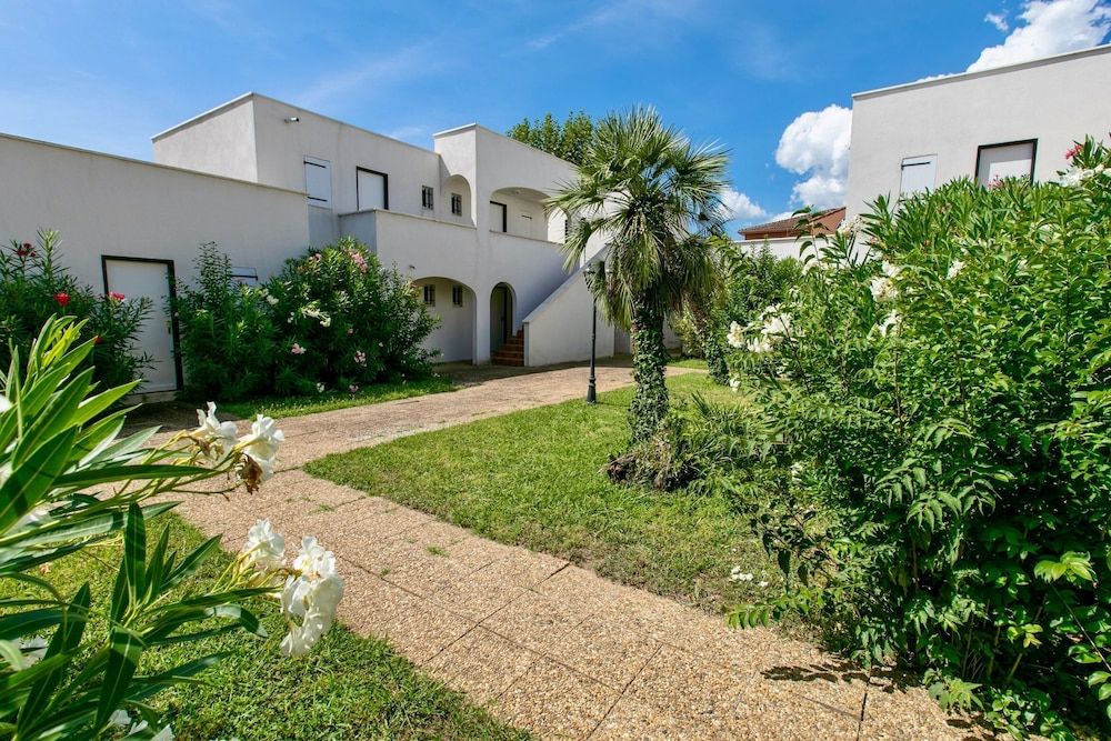 Beach Cannes Bungalows -1 estrelas em Le Cannet