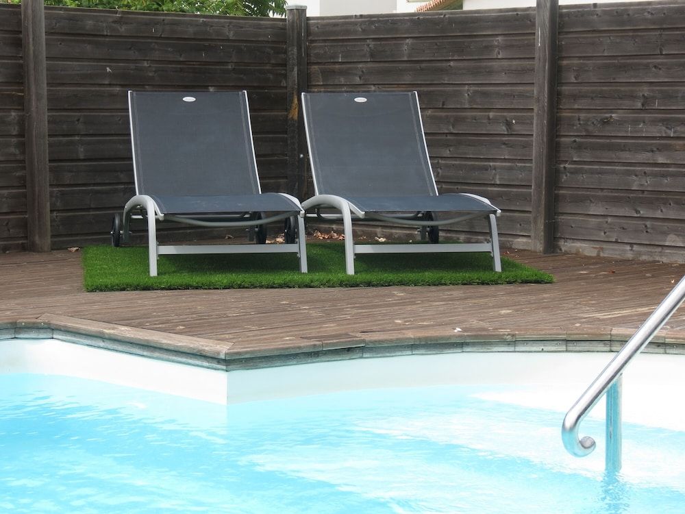 Logis Hôtel le Parasol 3