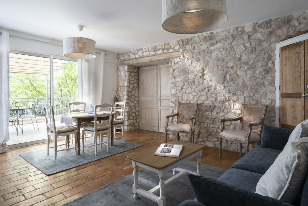 DOMAINE DU MOULIN DE VILLEFRANCHE 3