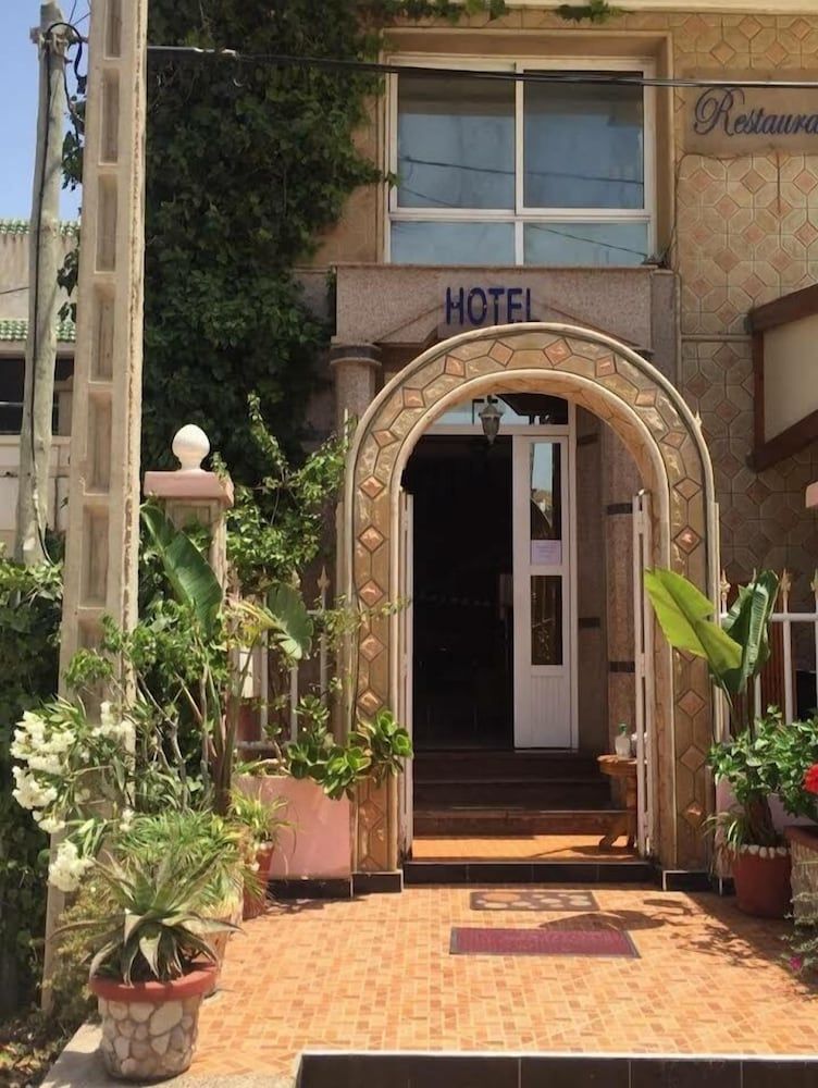 Hôtel ALMUNECAR 1 étoiles à Al Hoceïma