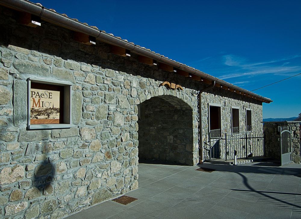 PAESEMIO.CERVAREZZA -1 estrelas em Cervarezza