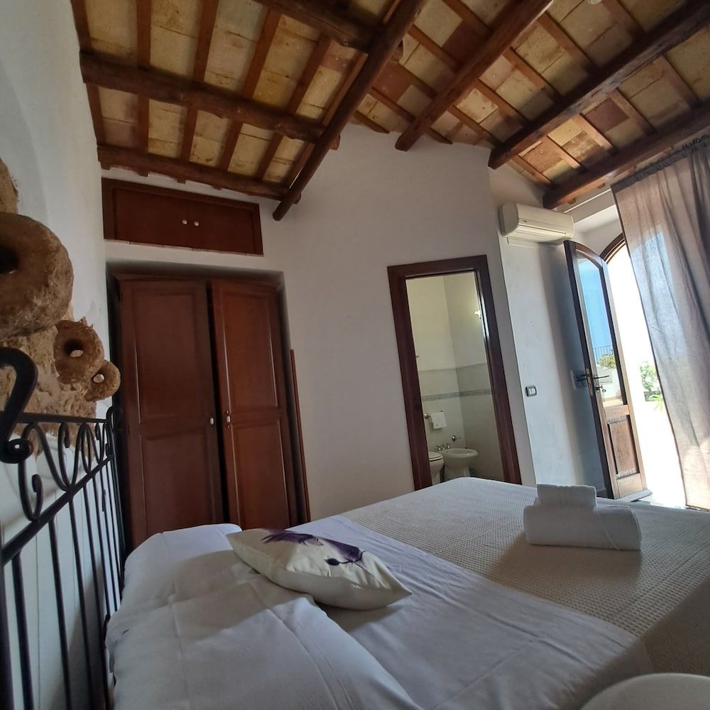 CALA BUGUTO hotel -1 estrelas em Custonaci