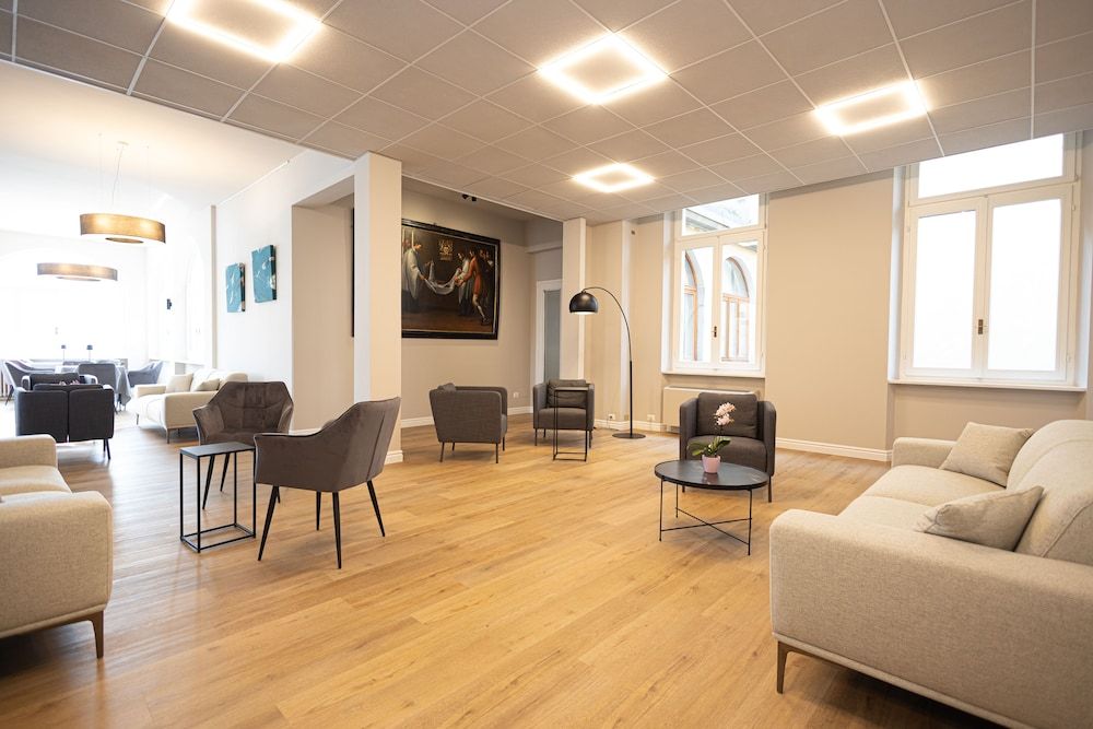 LVG Hotel Collection - Il Portico 3