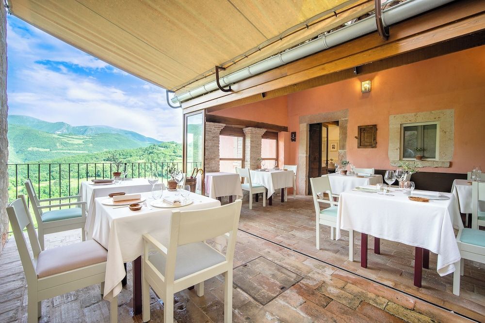 Castello di Postignano Relais 2