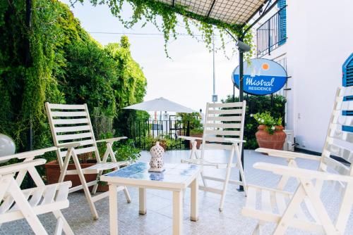Mistral Residence 4 estrellas en Canneto