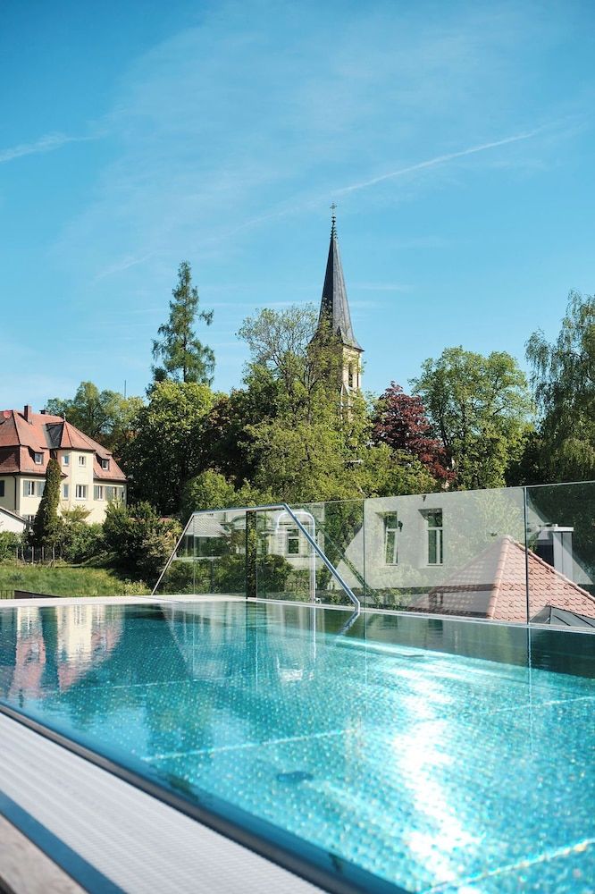 4K Hotel -1 estrellas en Wangen im Allgäu