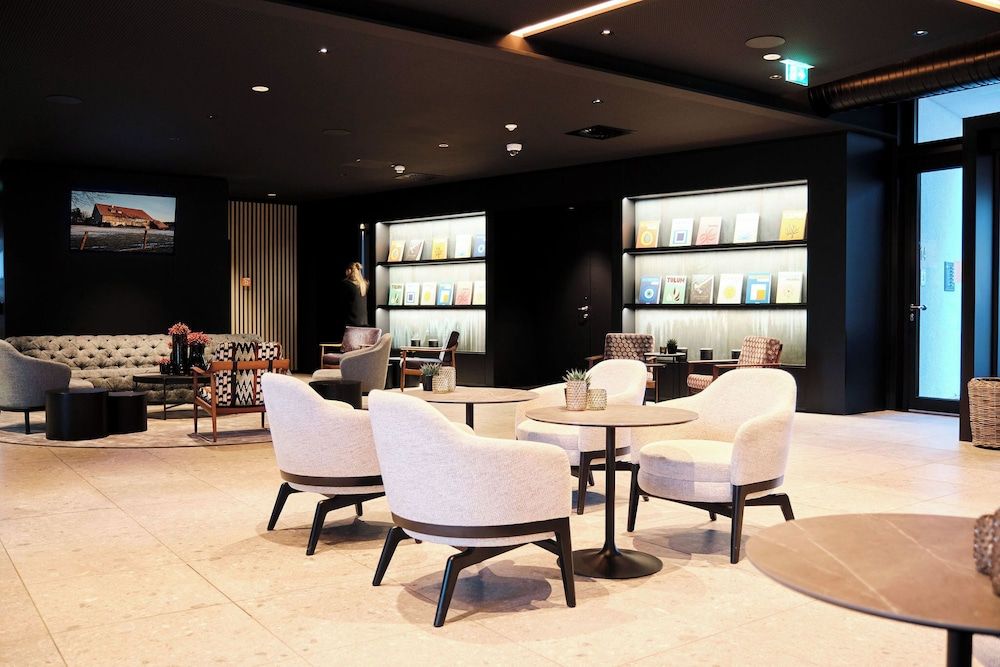 4K Hotel 2