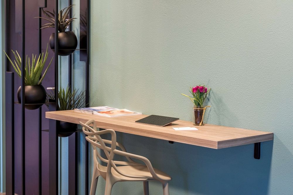 Sure Hotel by Best Western Saint-Amand-Les-Eaux 3