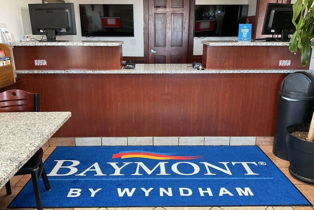 Baymont by Wyndham Petoskey 2