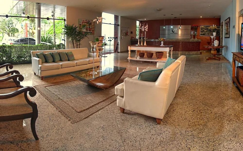 Tarik Fontes Plaza Hotel 3