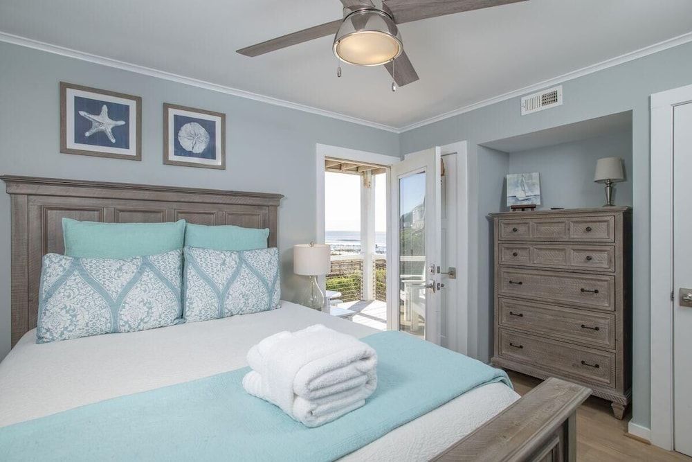 The Hanner 4 Bedroom Home by RedAwning 2
