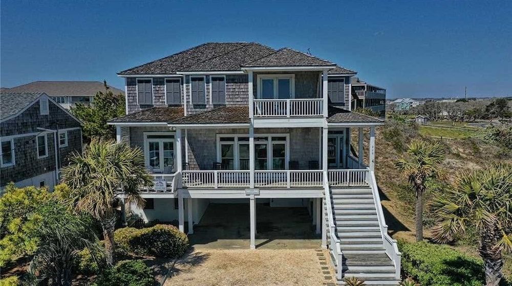 Nash Cottage 6 Bedroom Home by RedAwning -1 estrellas en Atlantic Beach